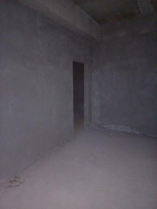 Chala qozoq Avliyo Ota Novostroyka{3/2/6}Korobka 83m²