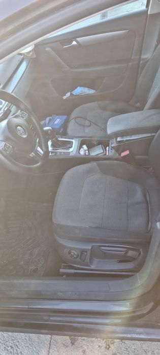 VOLKSWAGEN Passat 0 — imagine 4