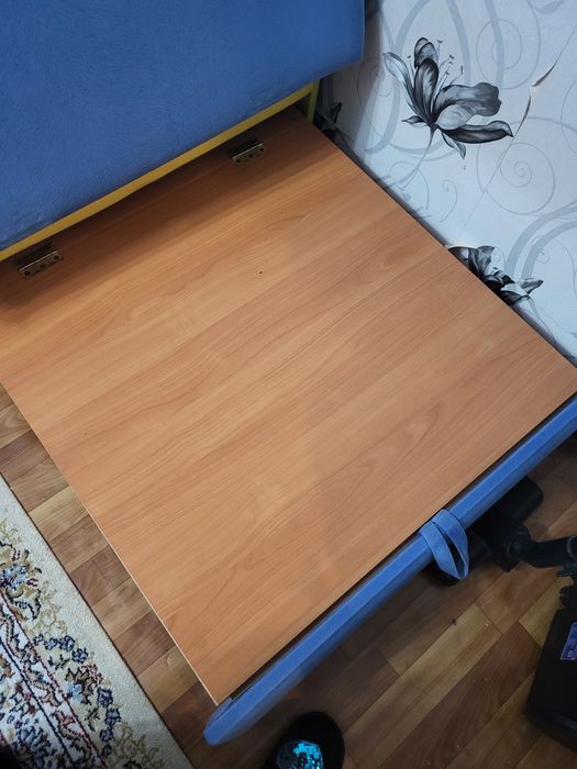 Детский диван кровать.