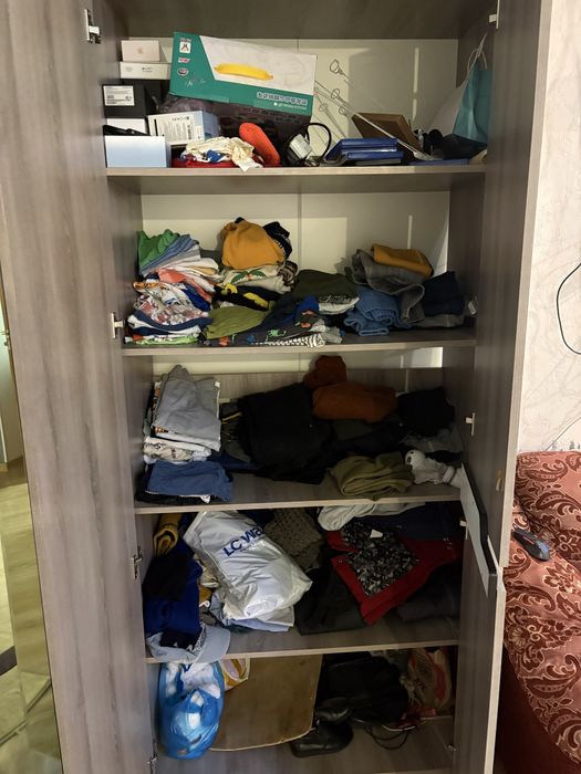 Продам шкаф большой