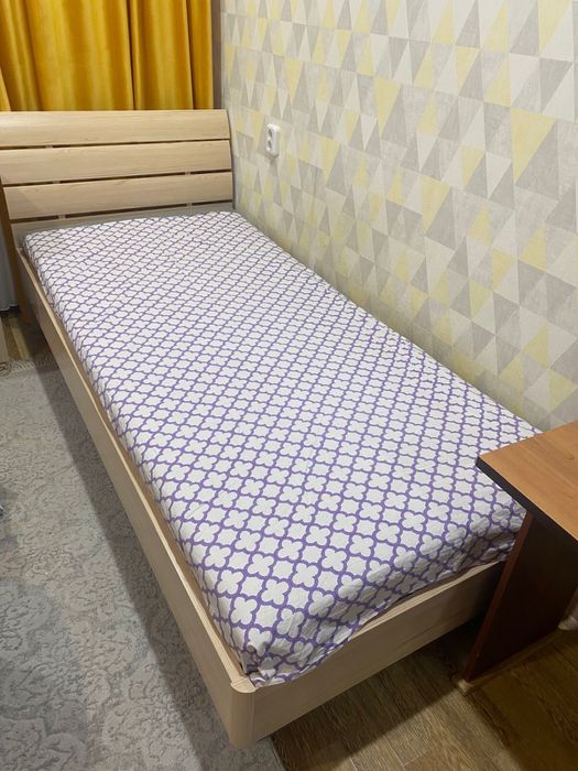 Кровать односпальная