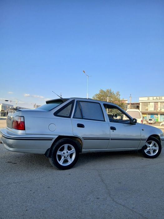 Nexia 1 sotiladi. Holati yaxshi