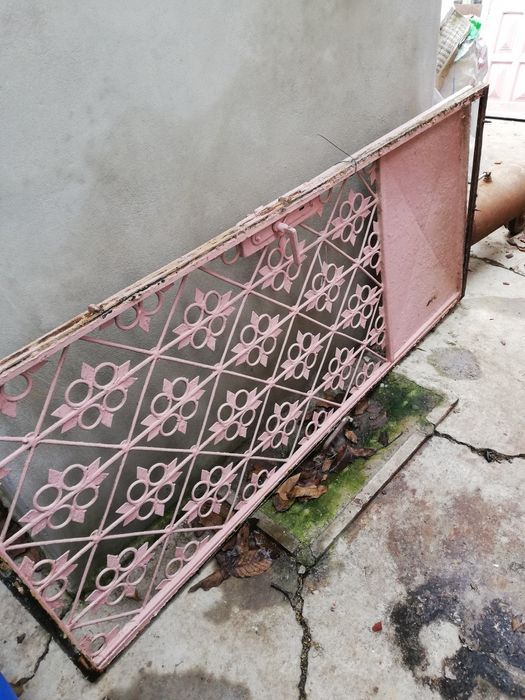 Grilaje din fier pentru geamuri și uși