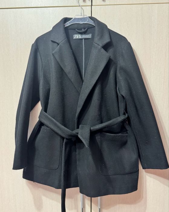 Zara ново сиво палто и черно