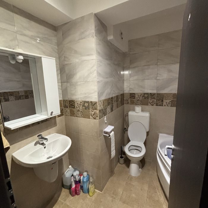 Inchiriez ap 2 camere