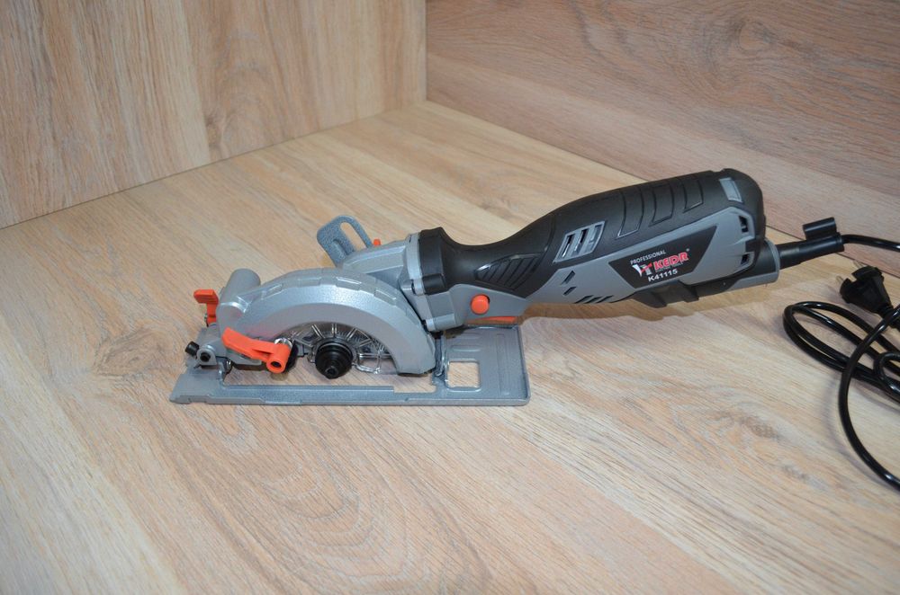 Мини циркулярная пила КЕДР