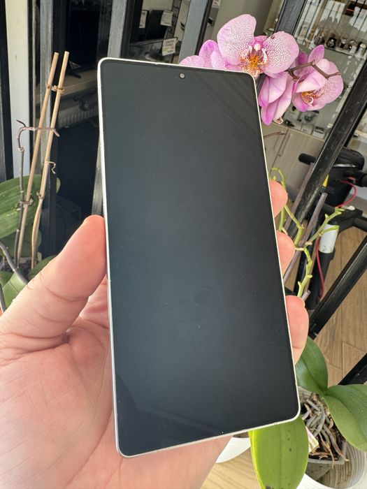 Samsung S25 Ultra 1TB/12gb Ram Titanium SilverBlue-100%baterie