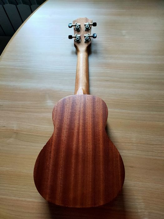 Укулеле! Гавайская гитара! г. Астана.