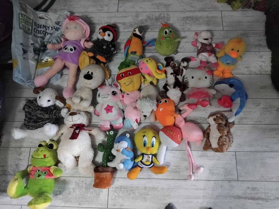 Плюшени играчки