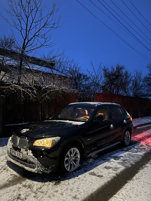 BMW X1, xDrive 4x4, 2.0d 177 CP, 2010, automat, interior piele
