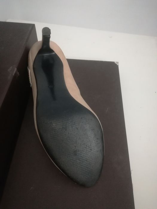 Туфли на каблуках