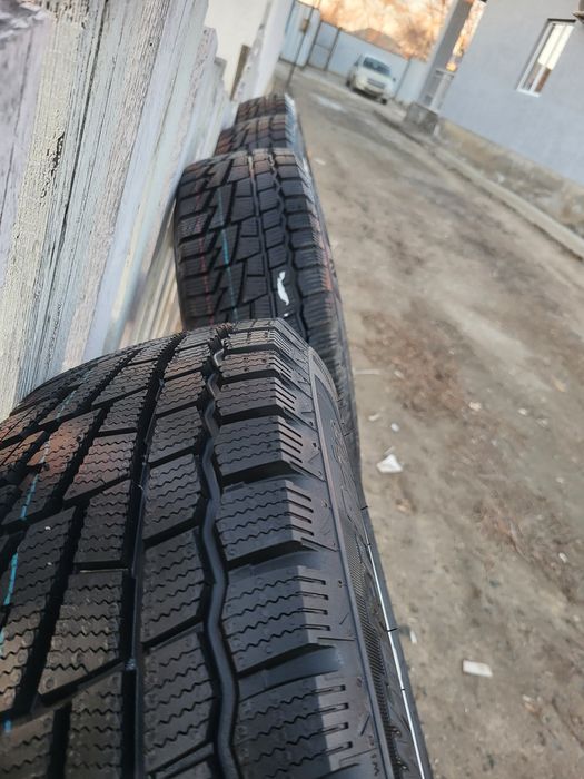 Шины 185/60/14 новые с дисками