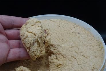 Pasta spalat maini cu rumegus 10L.Galeata pasta spalat maini