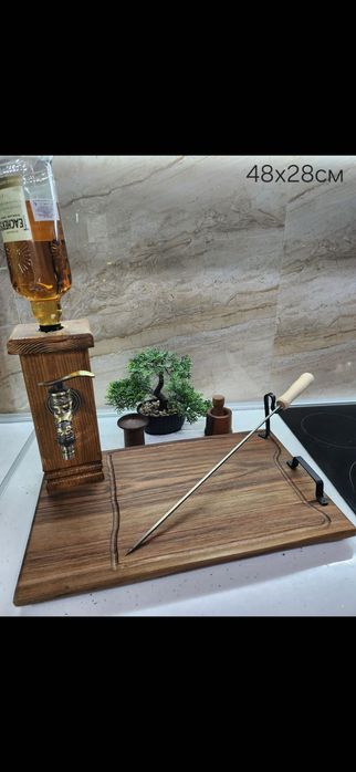 Диспенсър за алкохол Орех и Акация