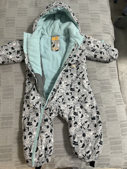 Космонавт размер 76-81 Декатлон - 2 бр.