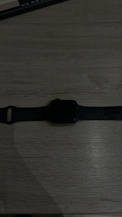 Apple Watch 6 44mm (+ 2 ремешка) цена = качество