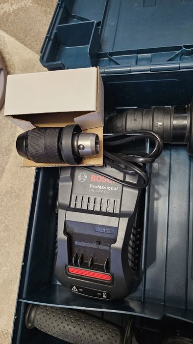 Ciocan Rotativ Bosch Professional GBH 18V-26 F – Nou, Set Complet