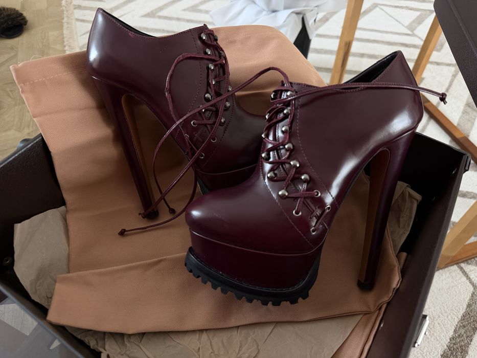 Туфли от бренда Alaia оригинал