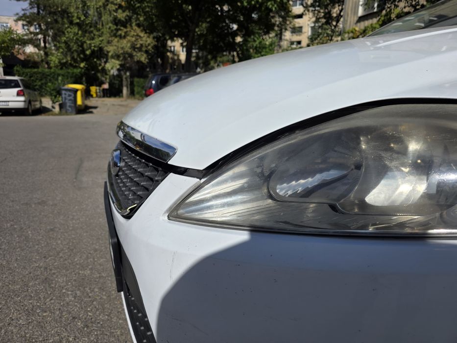 Ford Mondeo 18 TDI