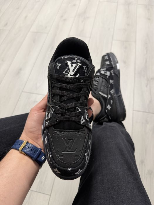 Adidasi Barbati LV Trainer Full Negru!