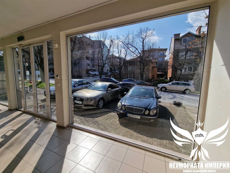 Дава се под наем Магазин в Асеновград - 180 кв.м за 727.77 € - Снимка #11