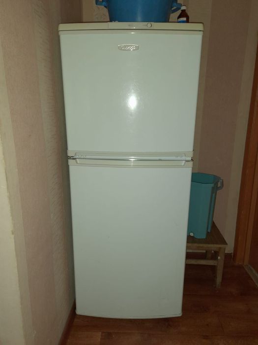 Продам холодильник "Бирюса"