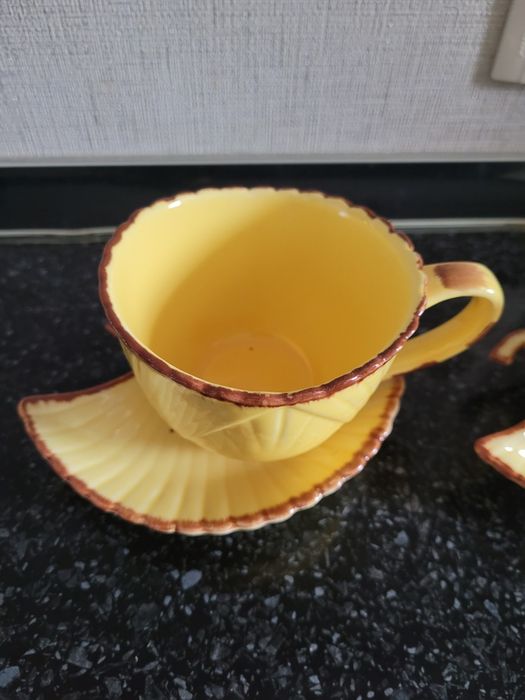 Чайная пара в форме листья