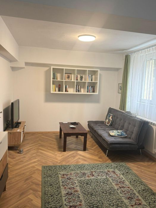 Двустаен апартамент в ж.к. Лозенец