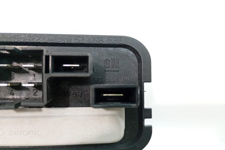 Rezistenta  trepte 90566802 Opel Meriva  seria