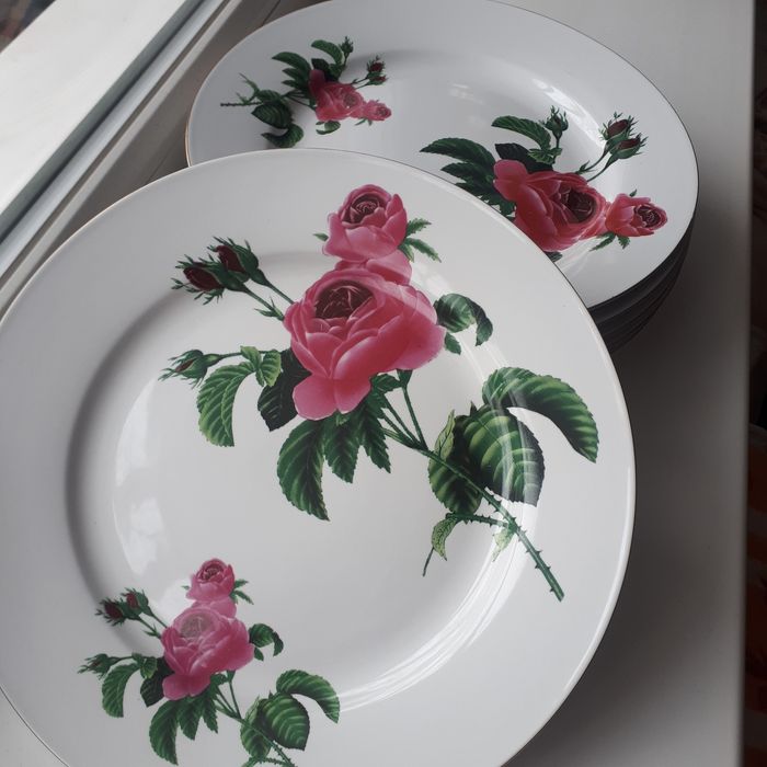 Продам новые тарелки