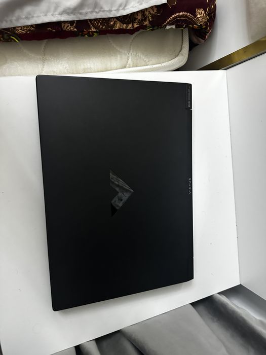 продается игровой ноутбук Victus
