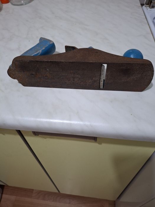 Продам советский рубанок.