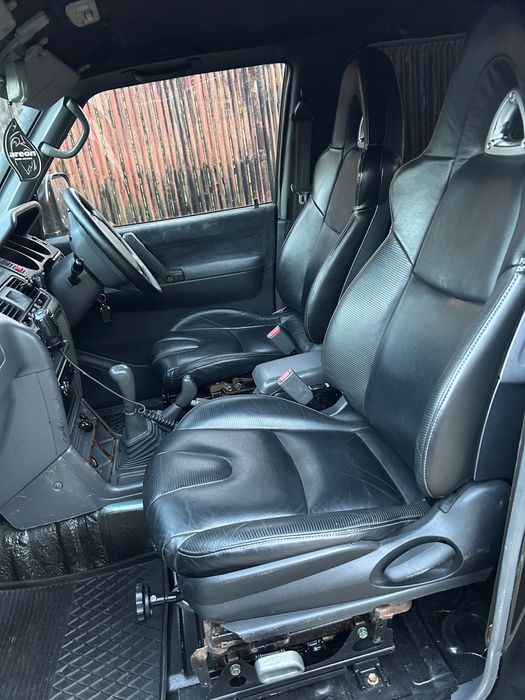 Mitsubishi pajero 3.0 V6 Off Road