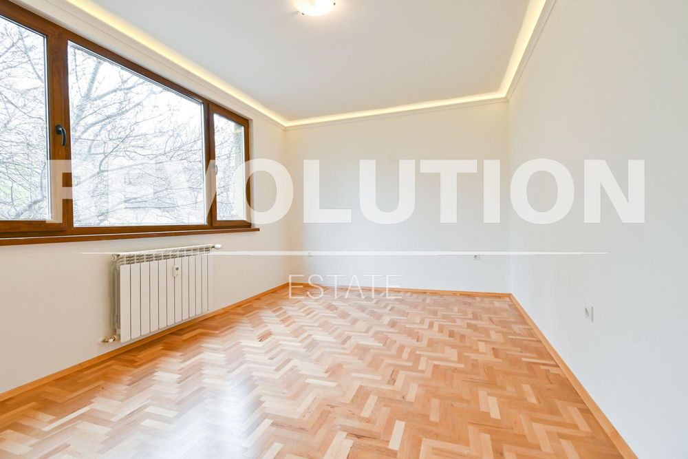 Продава се Тристаен апартамент в София, Гео Милев - 85 кв.м за 1776 €/кв.м - Снимка #4