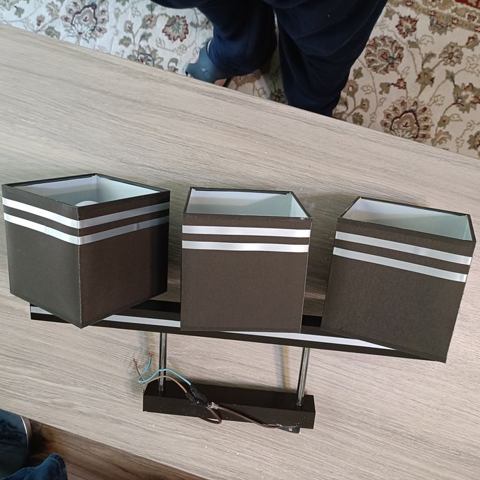 Vind lustra dormitor