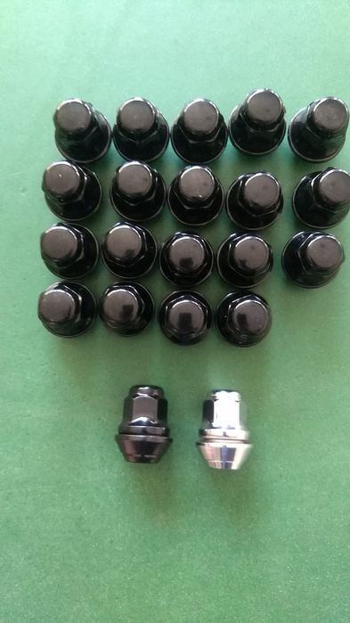 Piulite Negre Ford Focus Fiesta Mondeo Kuga pt jante aliaj Originale