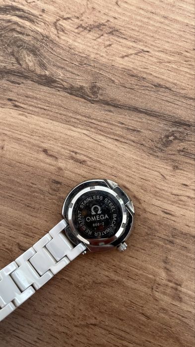 Наручные часы Omega