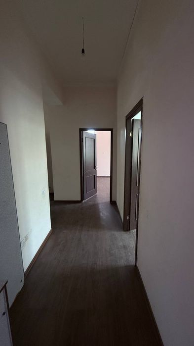 Toshkent shahar Yangihayot tumani, Gulzor mahallasida joylashgan kotej