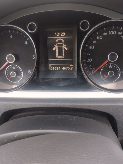 Vand lVW Passat B6 combi an 2010, 2.0 diesel cutie automata DSG, 140 de cai, ITP valabil 10.2027