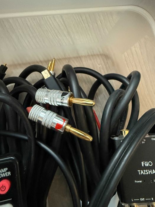 Boxe si Amplificator HiFi