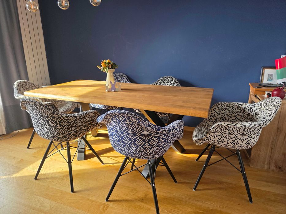 Трапезни столове с подлакътници