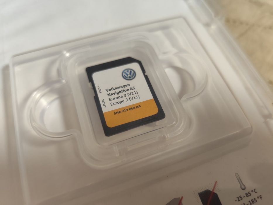 VW SD Card Navigation / Оригинална карта с навигация за VW