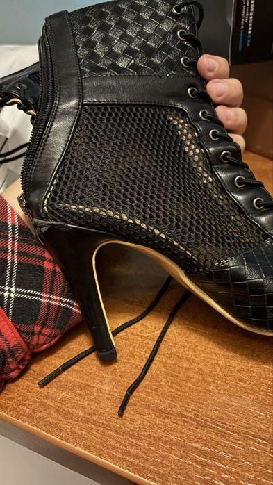 Туфли high heels 9 см, 36 размер