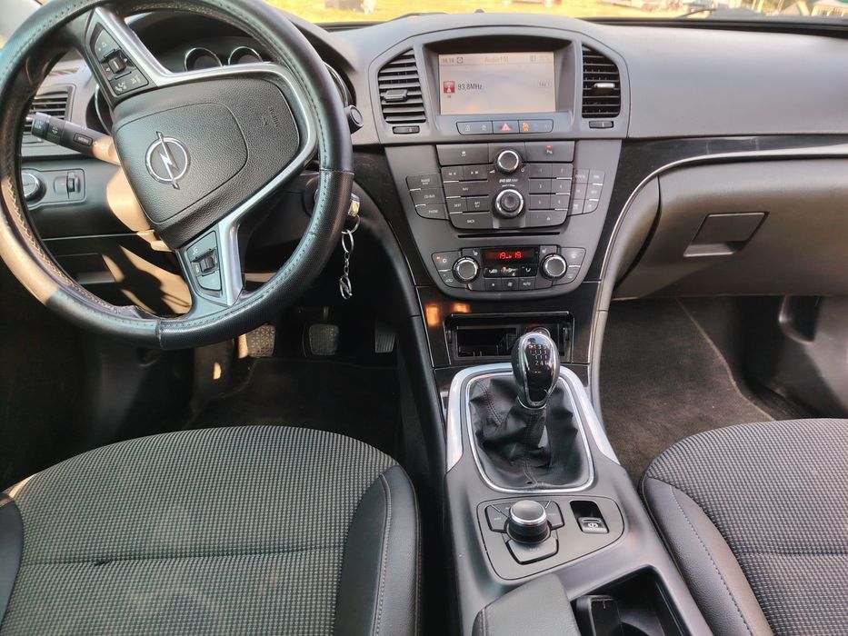 Opel insignia 2011