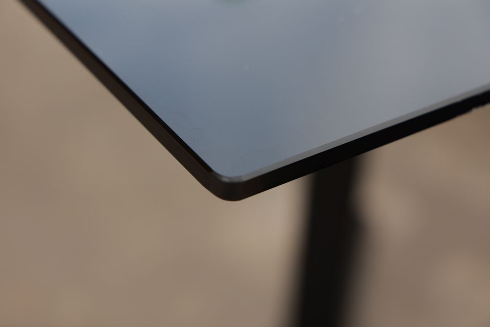 Столы и стулья для кафе и сада