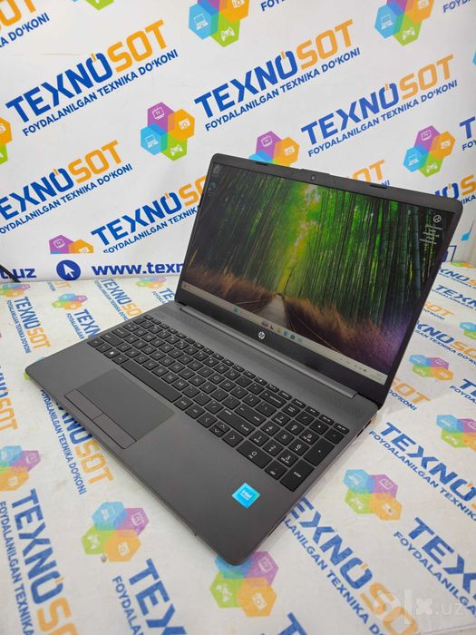 Ноутбук HP 250 G9