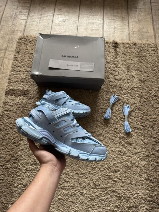 Balenciaga Track Baby blue 43 noi cu cutie