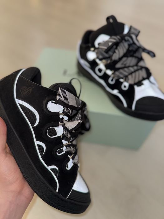 Lanvin Curb, reflective