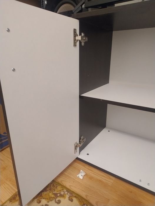 Comoda in doua culori ( noua)