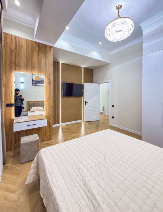 Продается квартира в Мирзо Улугбекском районе жк Sayram Tower